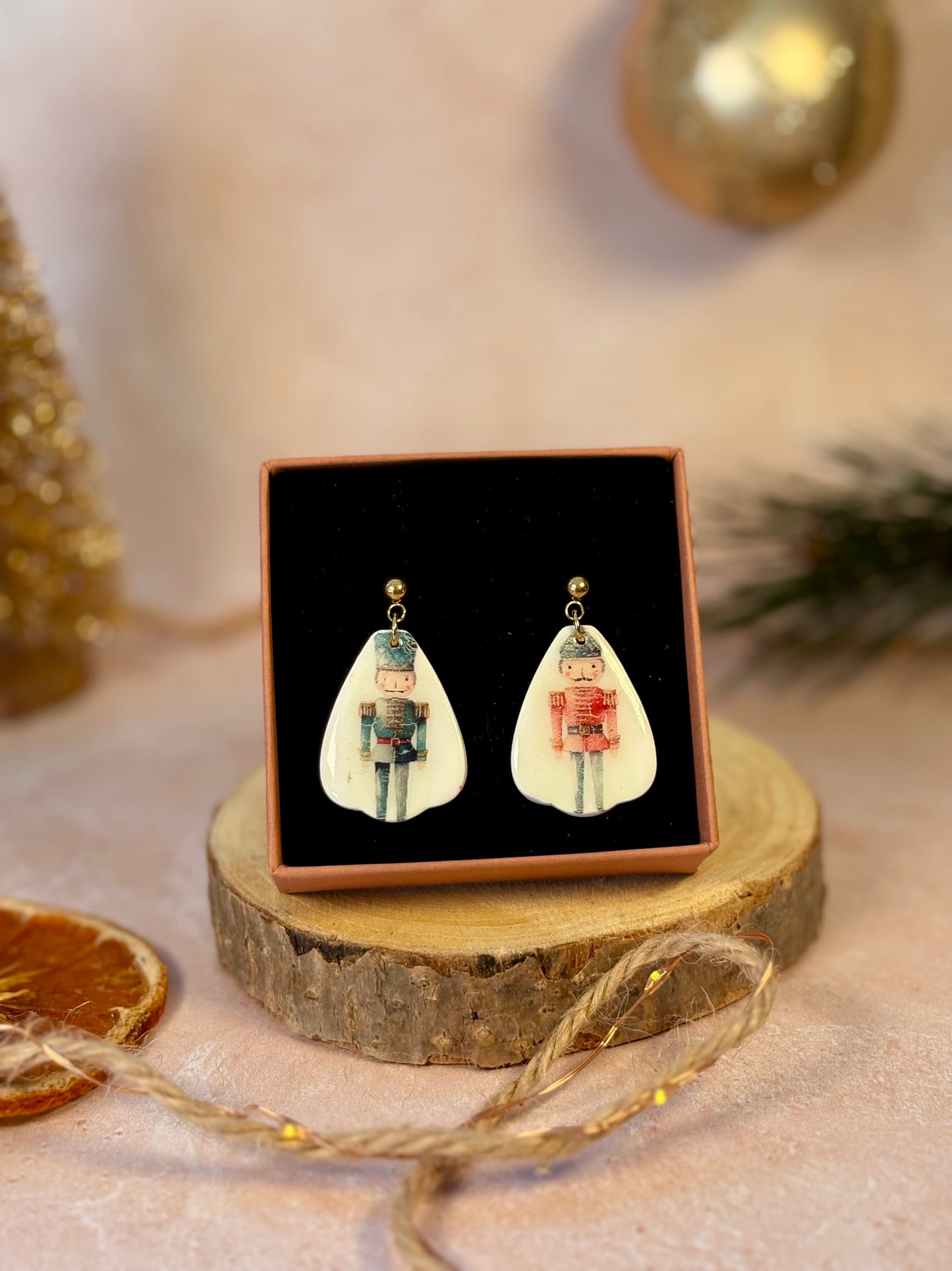 Boucles d'oreilles CASSE-NOISETTES